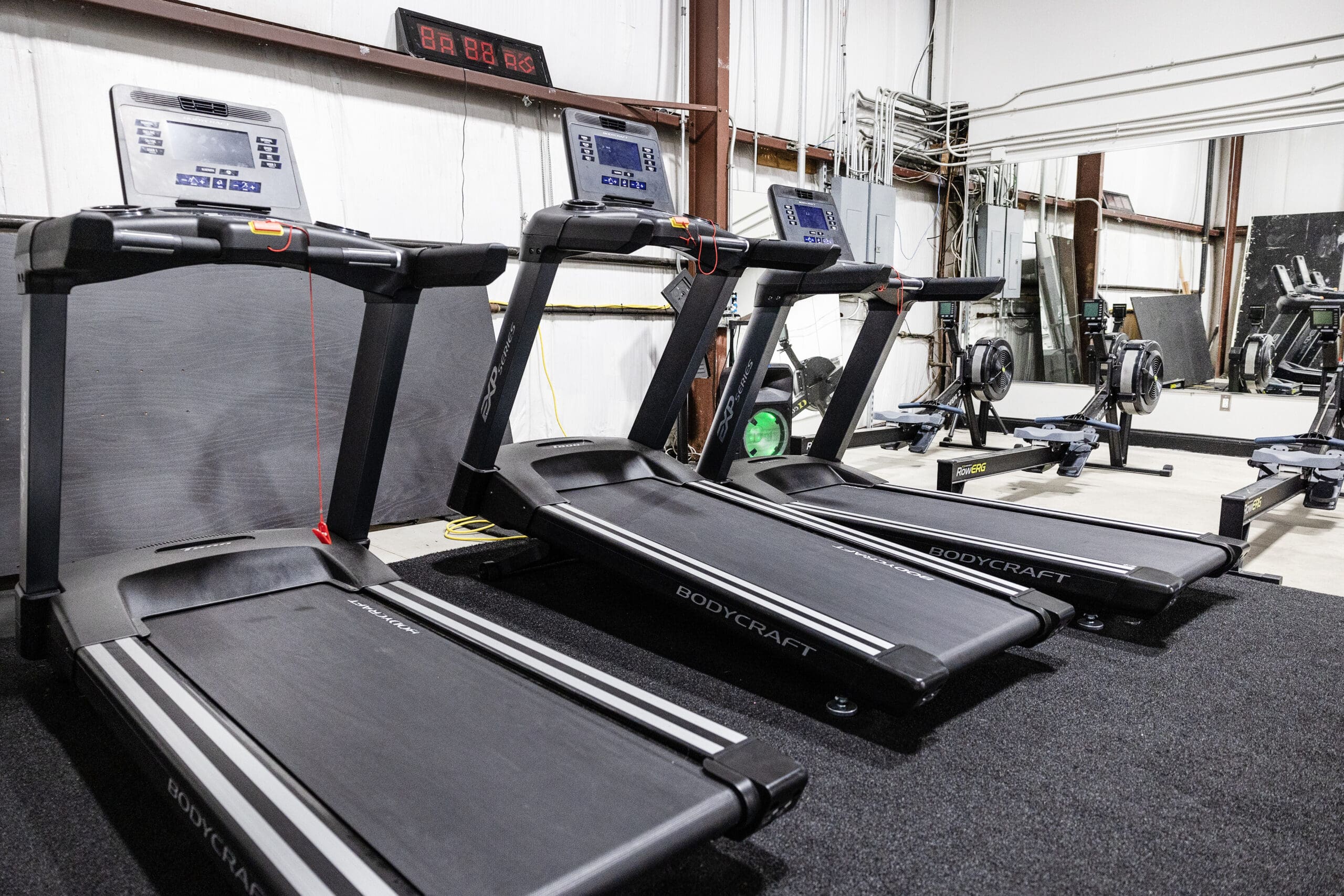 Treadmill Machines at Epic Sports Performance Edwardsville